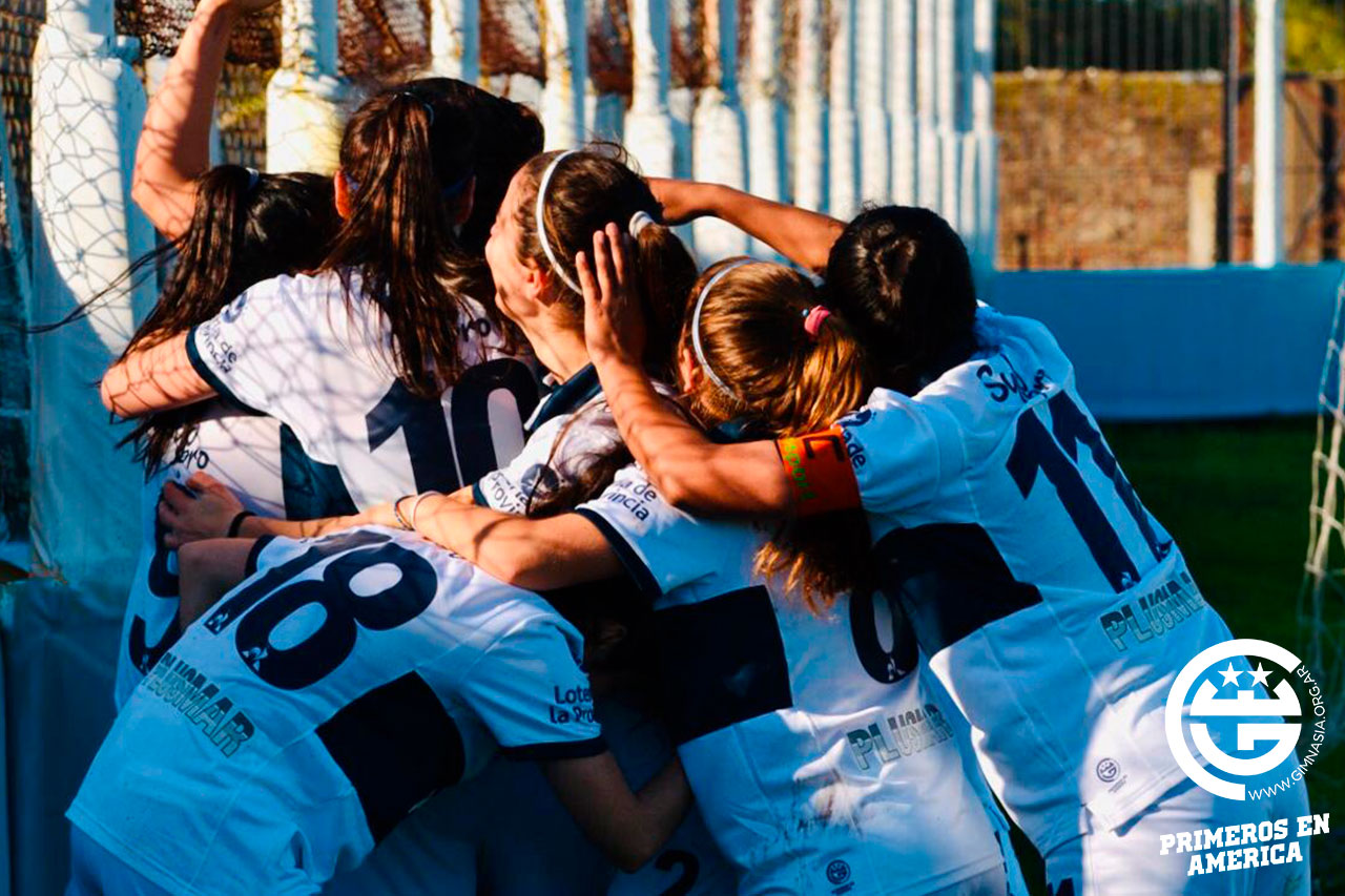 Debut Con Goleada Club De Gimnasia Y Esgrima La Plata