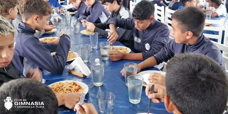 Plan de Alimentación Saludable para Infantiles – Club de Gimnasia y Esgrima  La Plata